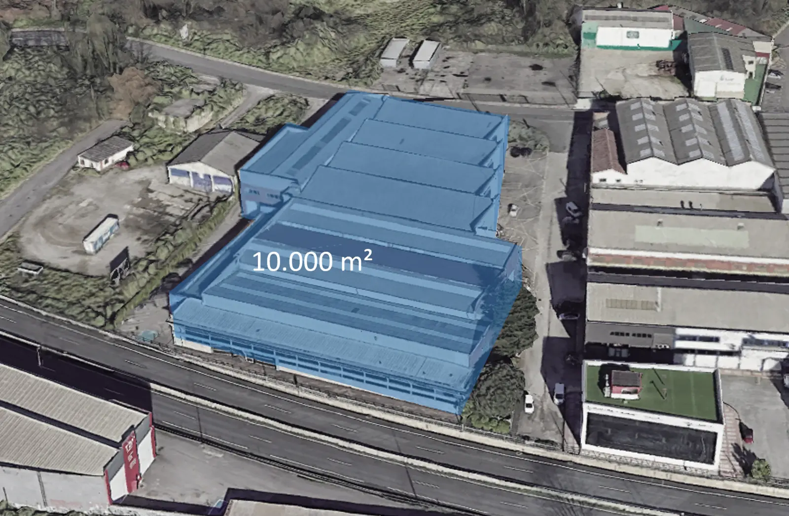 Aerial view of an industrial complex highlighted in blue and labelled 10,000 m²